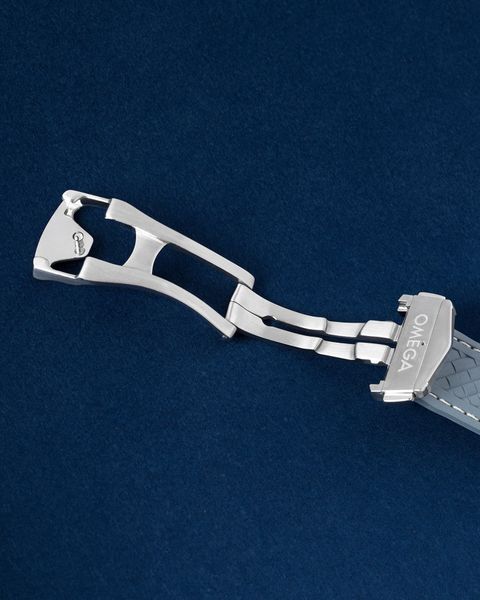 Omega Aqua Terra 150m Gents 220.12.41.21.03.005